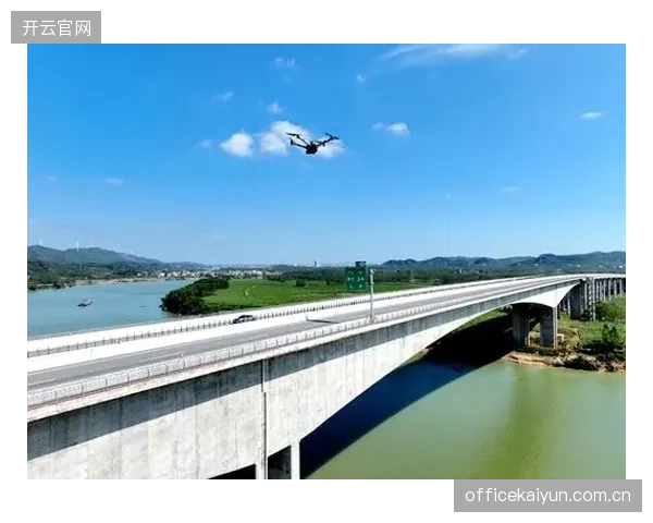 《公路无人机检测规程》的出台，标志着大型公共建筑的无人机巡检正走向标准化